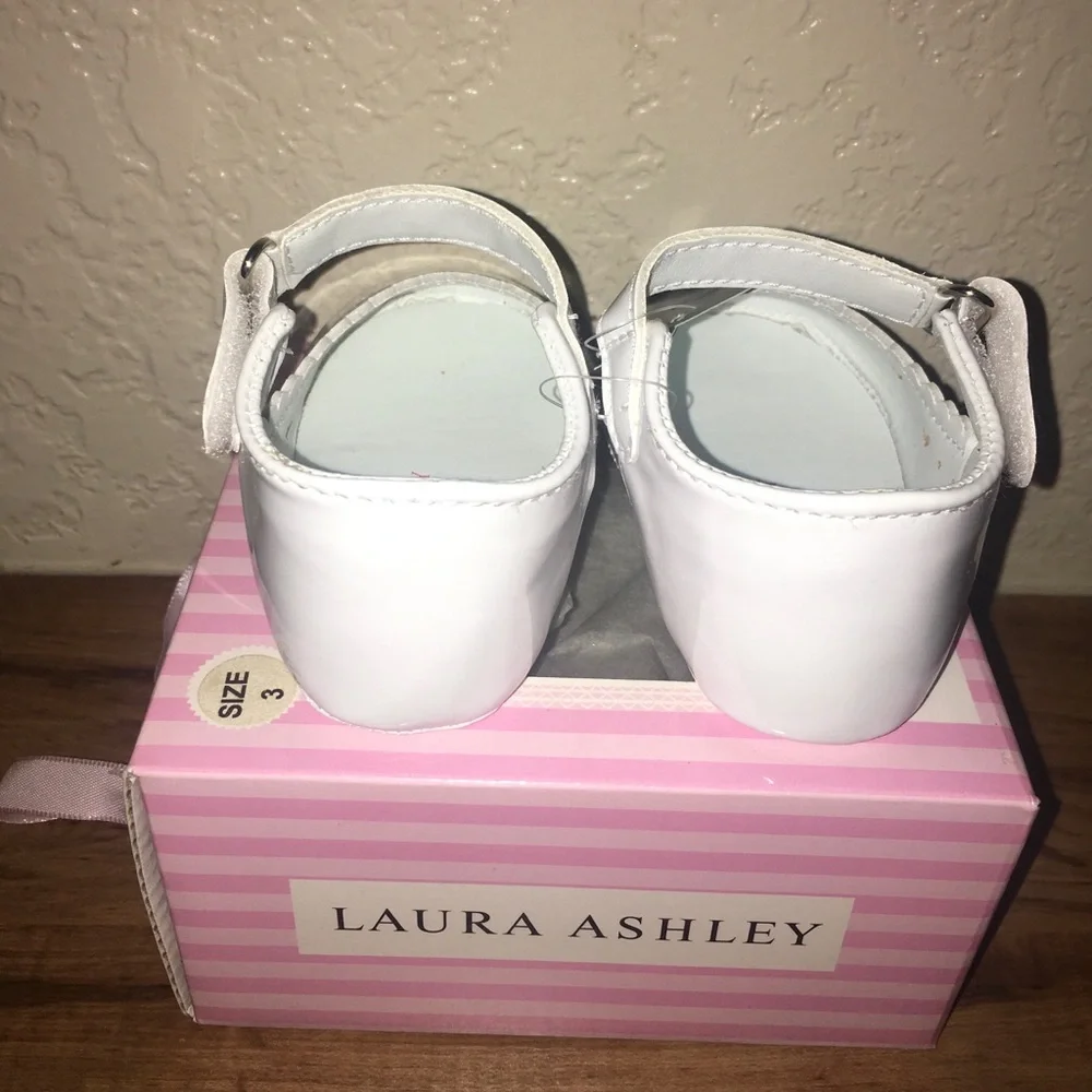 Laura Ashley Baby Girls White Mary Jane Shoes Size 3